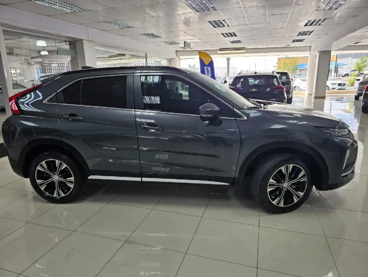 galeria ECLIPSE CROSS