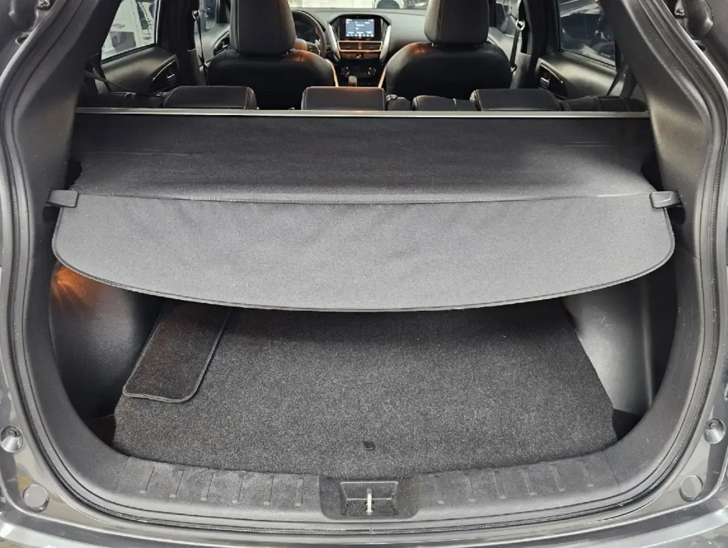 galeria ECLIPSE CROSS