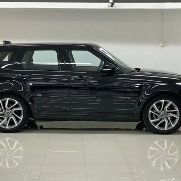 Land Rover Range Rover Sport 3.0 SDV6 HSE 4WD