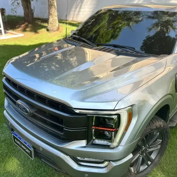 Ford F-150 Lariat 4x4 5.0 V8