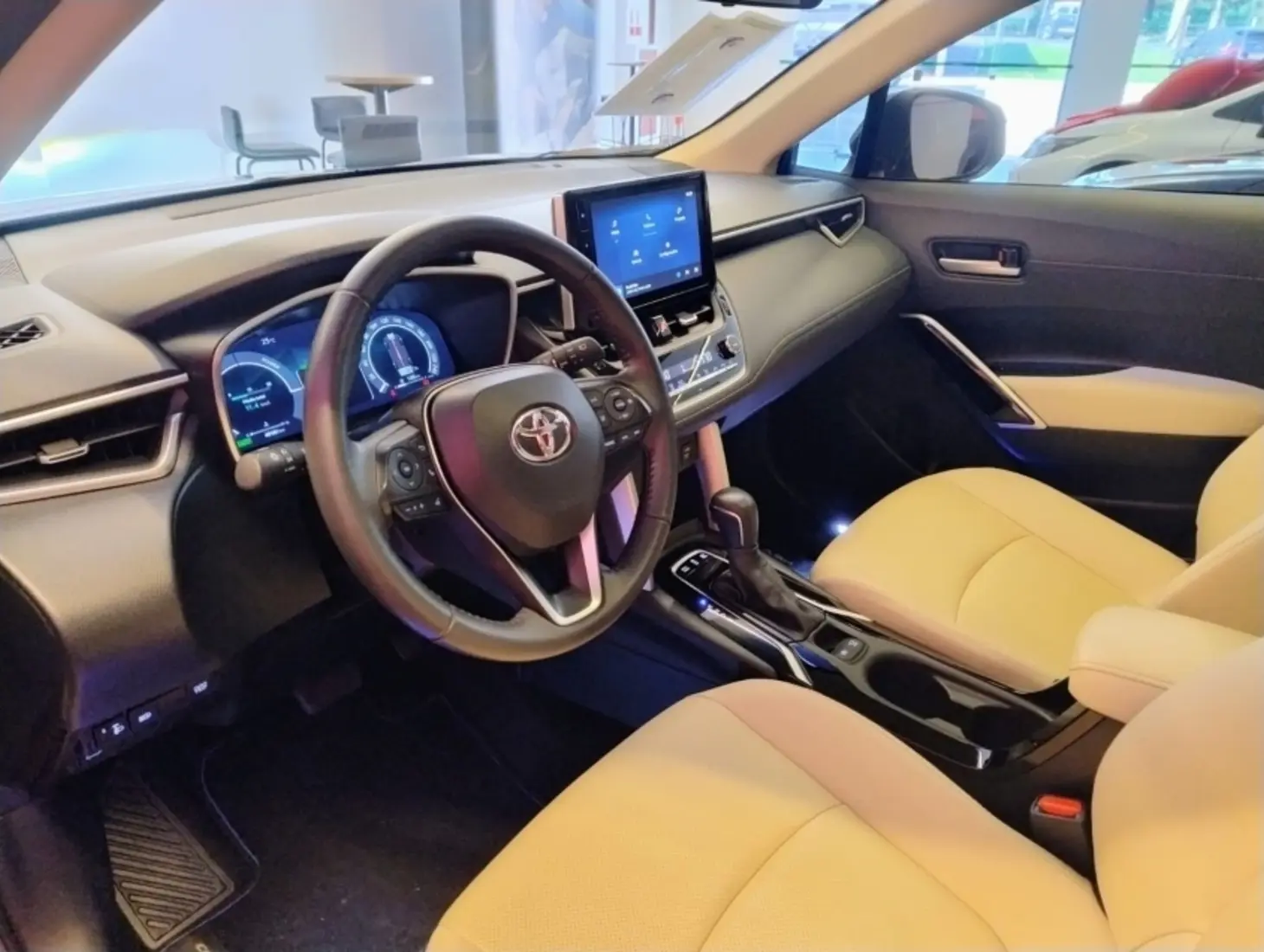 galeria COROLLA CROSS