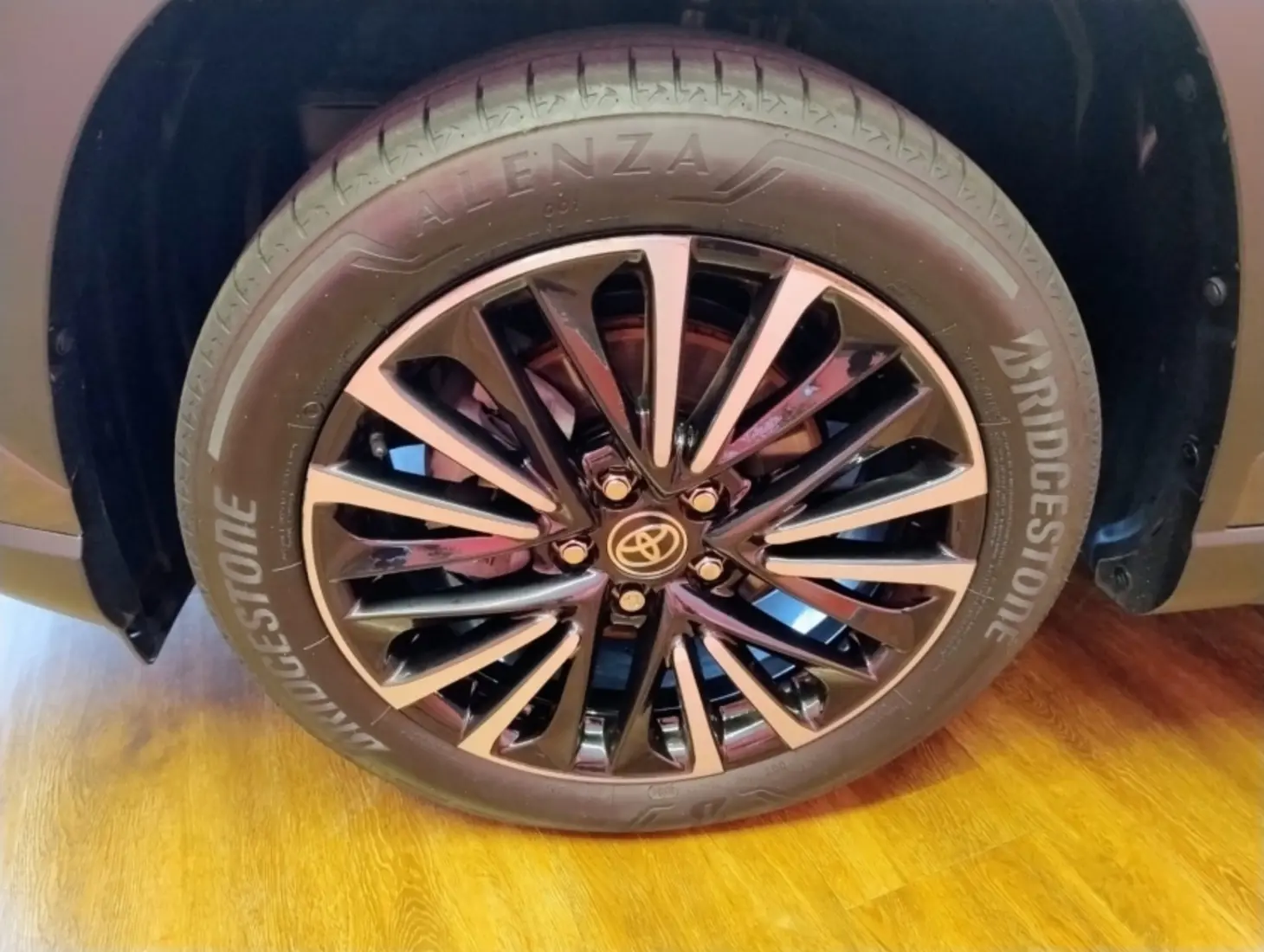 galeria COROLLA CROSS