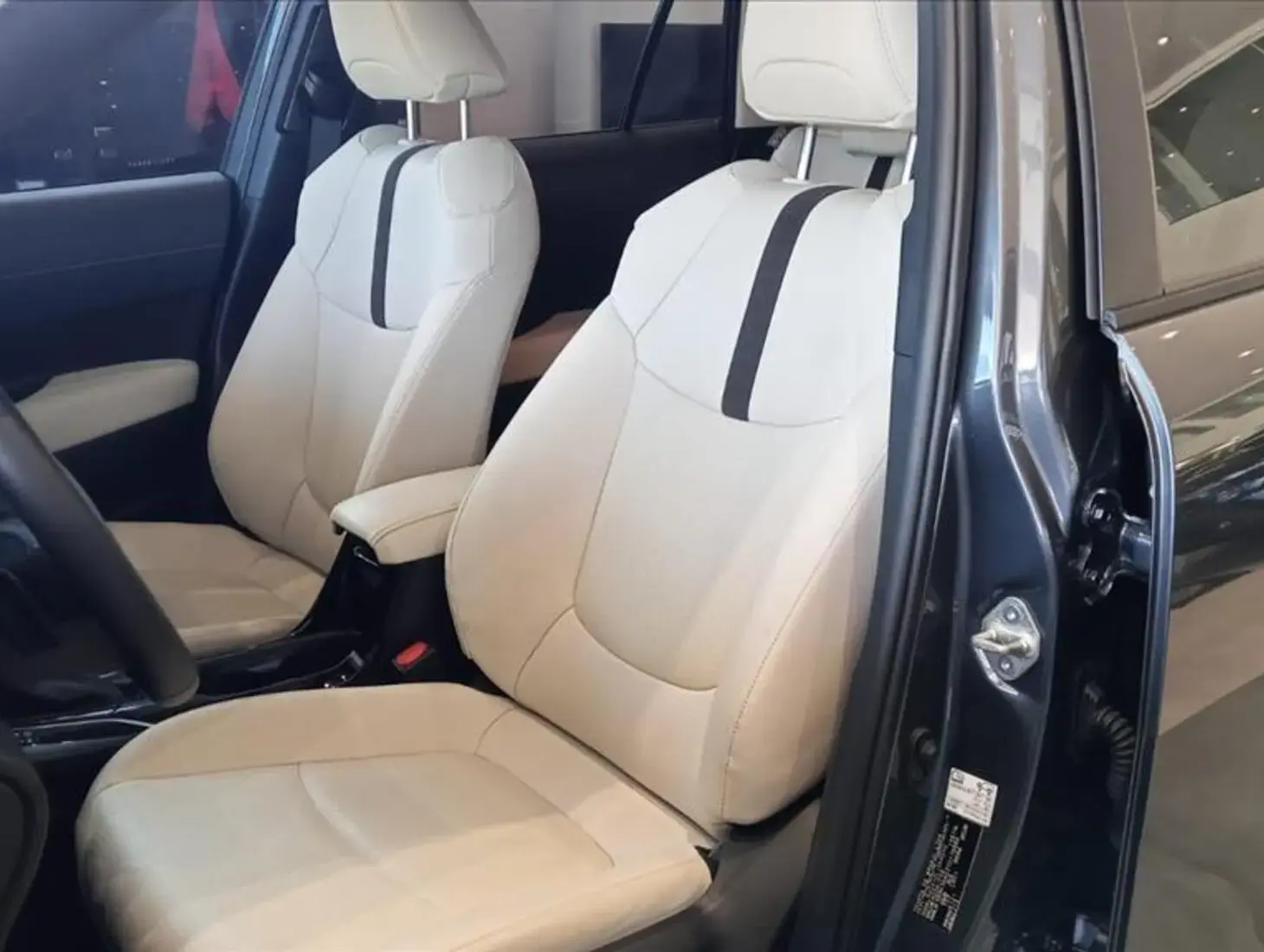 galeria COROLLA CROSS