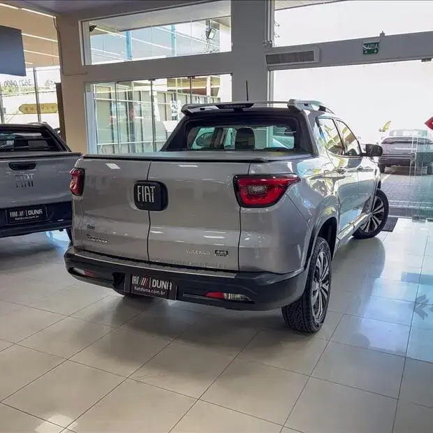 Fiat TORO 2.0 16V TURBO DIESEL VOLCANO 4WD AT9