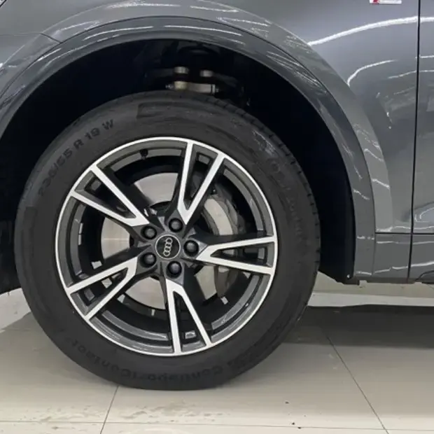 Audi Q5 SB Perf. 2.0 TFSIe S.Tr. Qt (Hib.)