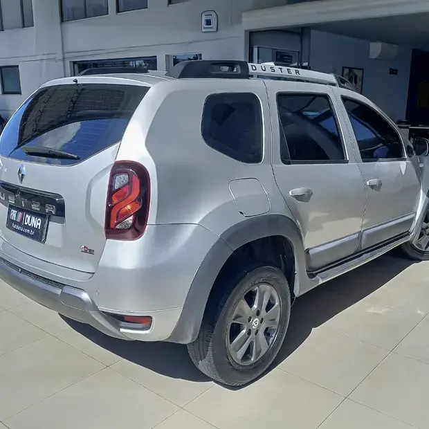 Renault DUSTER 2.0 DYNAMIQUE 4X2 16V FLEX 4P AUTOMÁTICO
