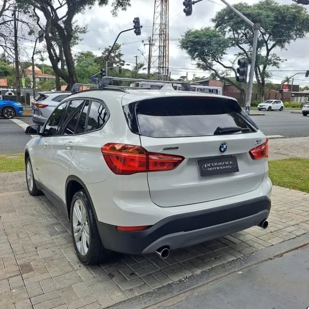 Bmw X1 2.0 16V TURBO ACTIVEFLEX SDRIVE20I 4P AUTOMÁTICO