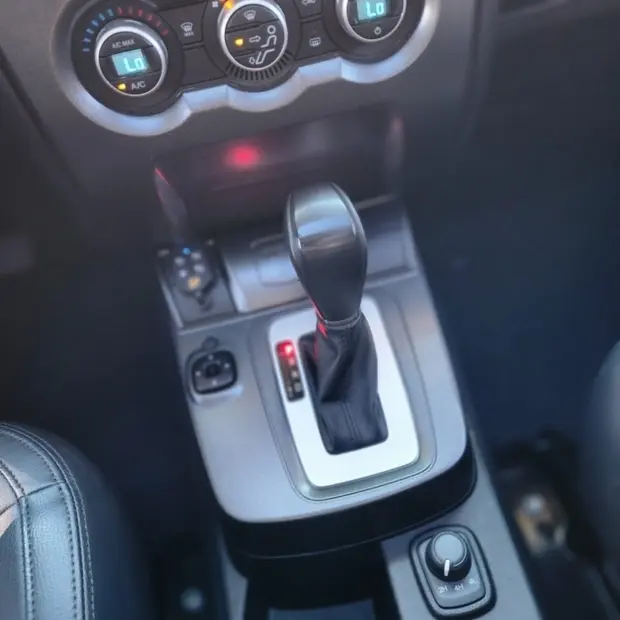 Troller T4 3.2 XLT 4X4 20V TURBO INTERCOOLER DIESEL 2P AUTOMÁTICO