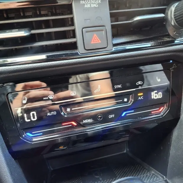 Volkswagen TAOS 1.4 250 TSI TOTAL FLEX HIGHLINE AUTOMÁTICO