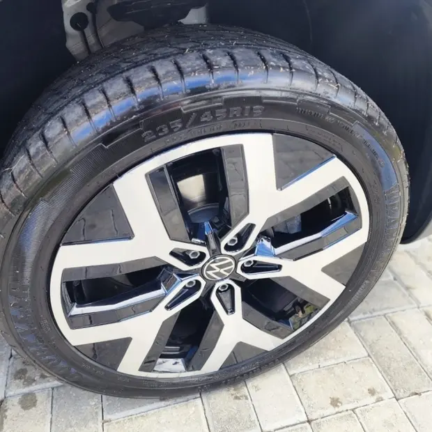 Volkswagen TAOS 1.4 250 TSI TOTAL FLEX HIGHLINE AUTOMÁTICO