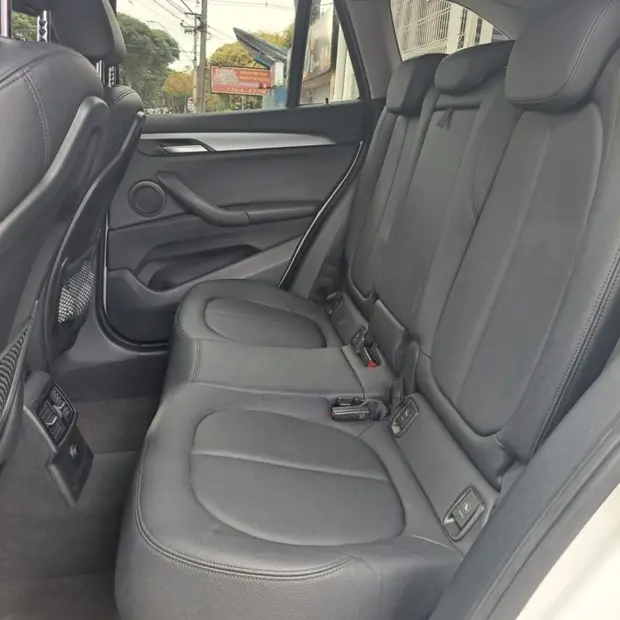 Bmw X1 2.0 16V TURBO ACTIVEFLEX SDRIVE20I 4P AUTOMÁTICO