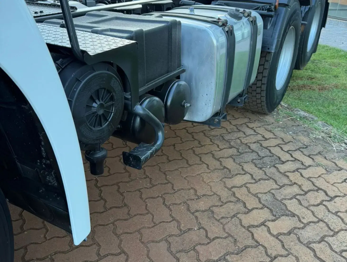 galeria VOLKSWAGEN 25360 CTC 6x2