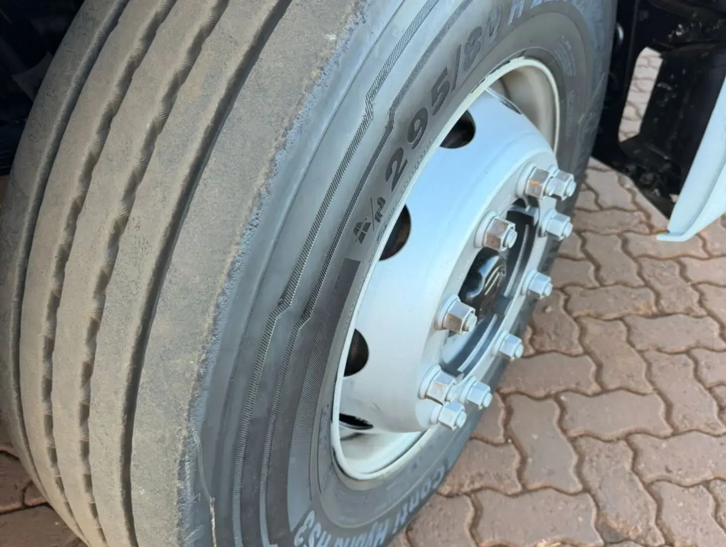 galeria VOLKSWAGEN 25360 CTC 6x2