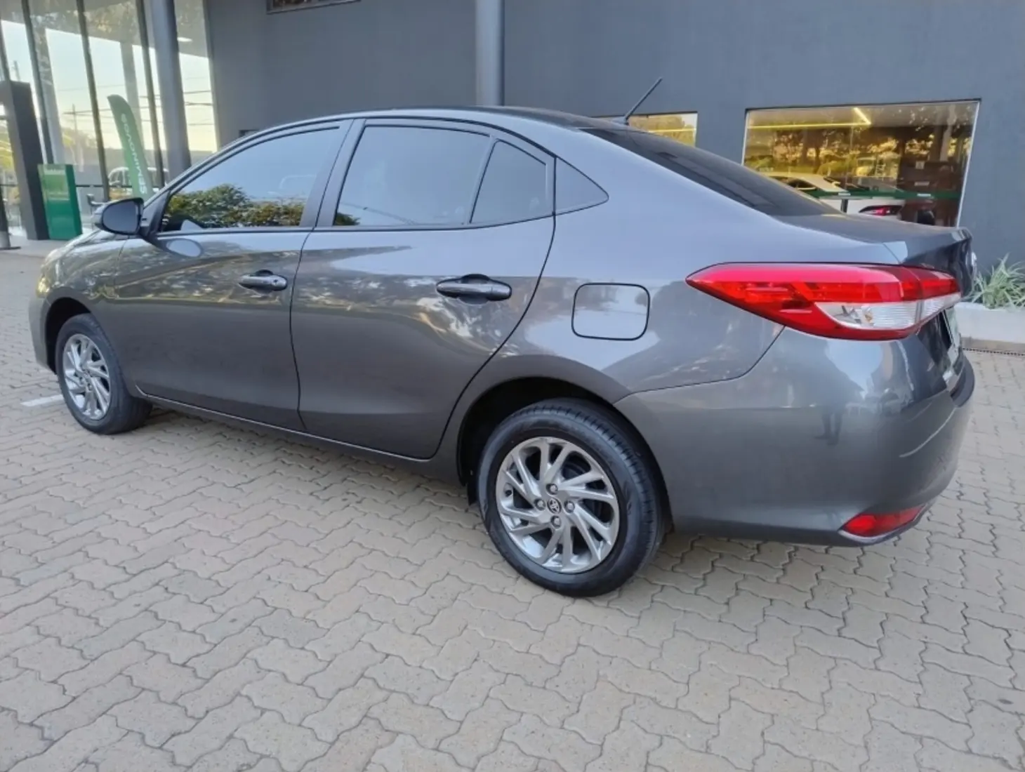galeria YARIS
