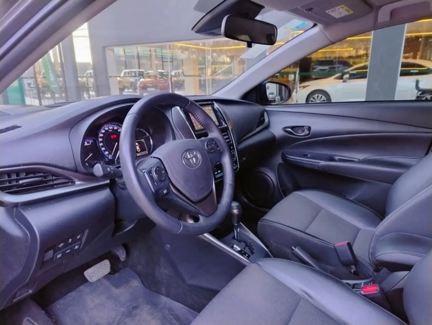 galeria YARIS