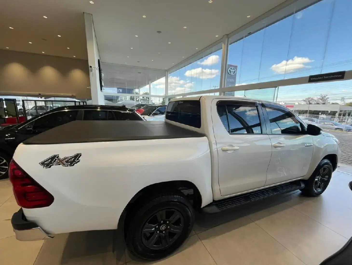 galeria HILUX