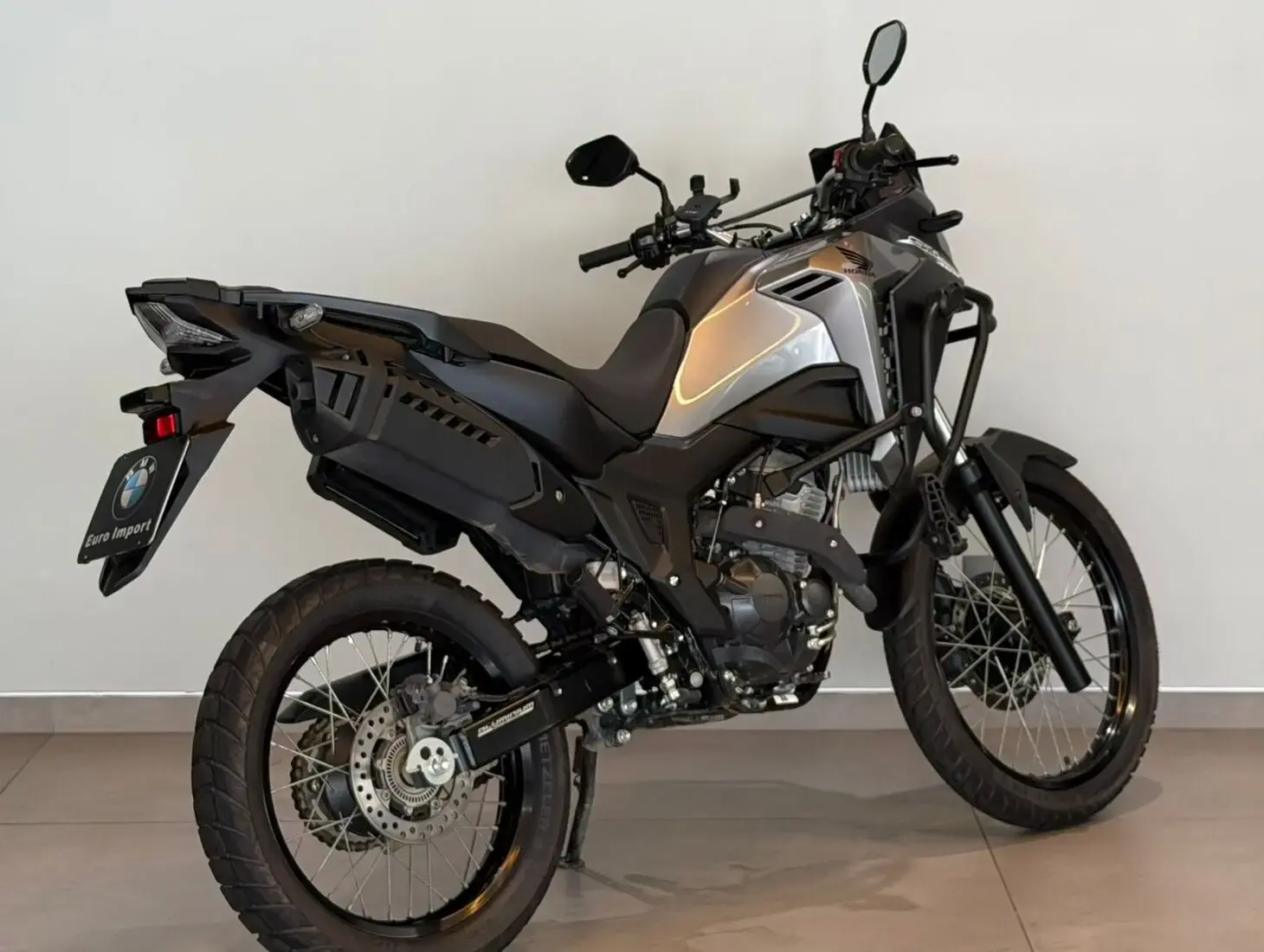 galeria XRE Sahara 300