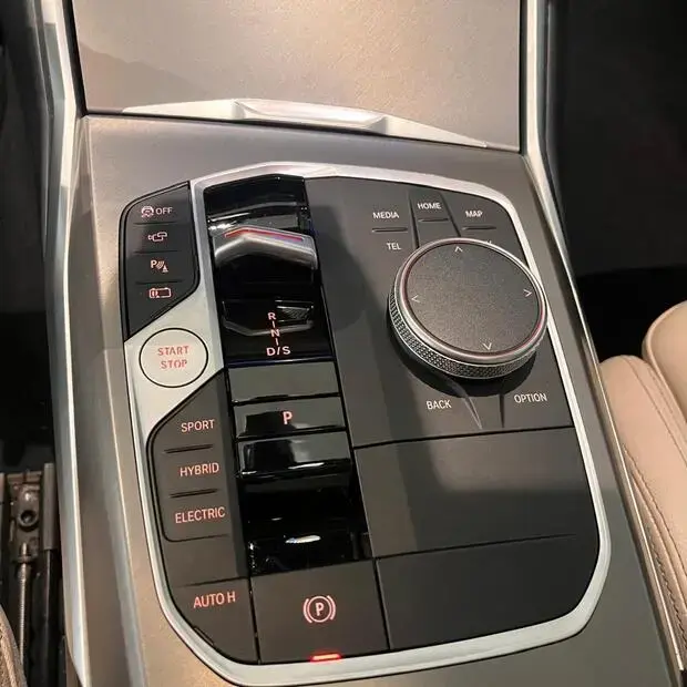 Bmw 330e M Sport 2.0 Turbo (Aut.) (Híb.)