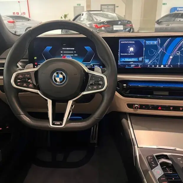 Bmw 330e M Sport 2.0 Turbo (Aut.) (Híb.)