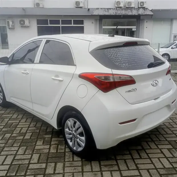 Hyundai HB20 1.0 COMFORT PLUS 12V FLEX 4P MANUAL