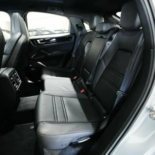 Porsche Cayenne Coupé S V6 3.0 E-Hybrid AWD (Aut)