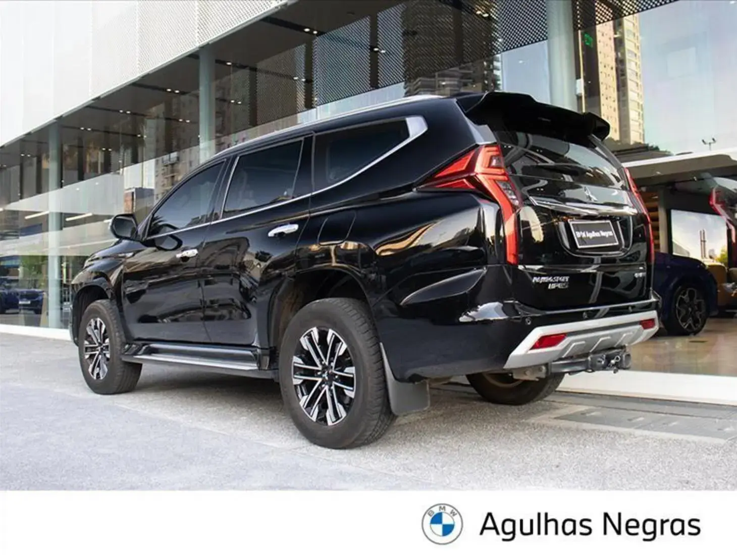 galeria PAJERO SPORT