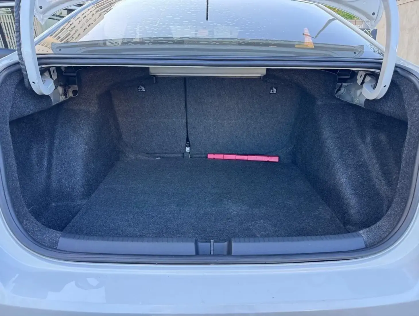 galeria VIRTUS TSI 1.0 Flex 12V 4p Mec.