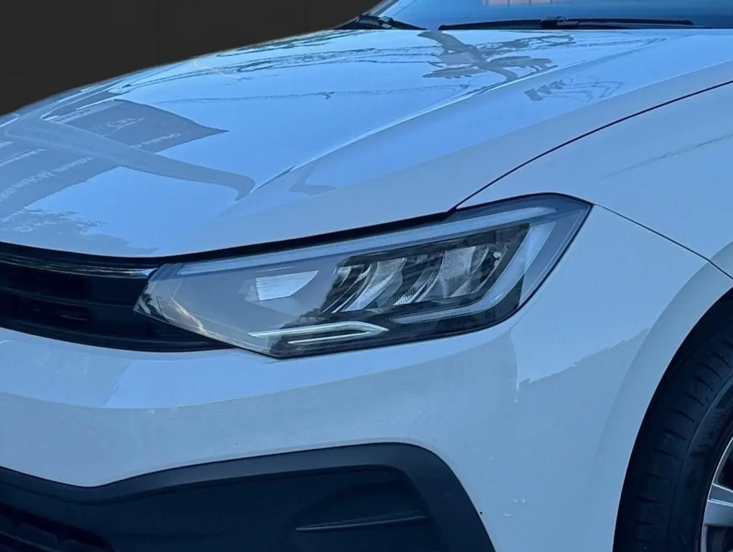 galeria VIRTUS TSI 1.0 Flex 12V 4p Mec.