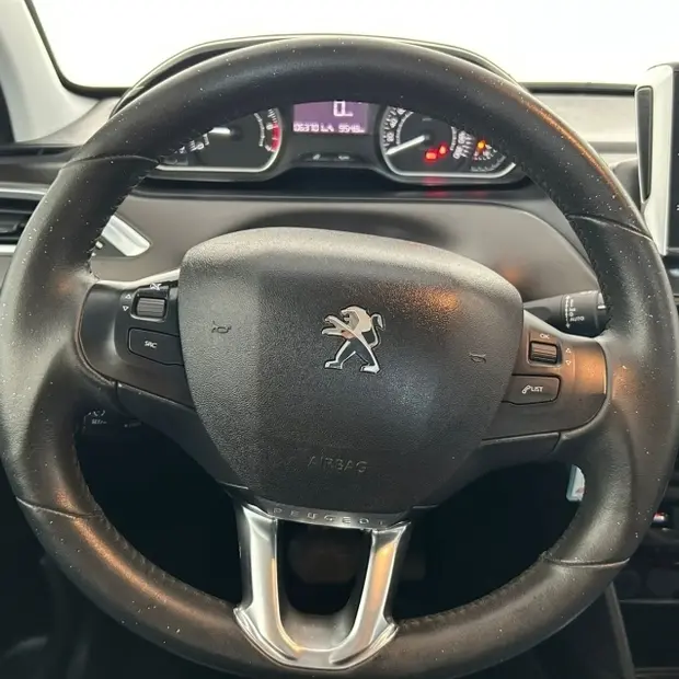 Peugeot 2008 1.6 16V THP FLEX GRIFFE 4P AUTOMÁTICO