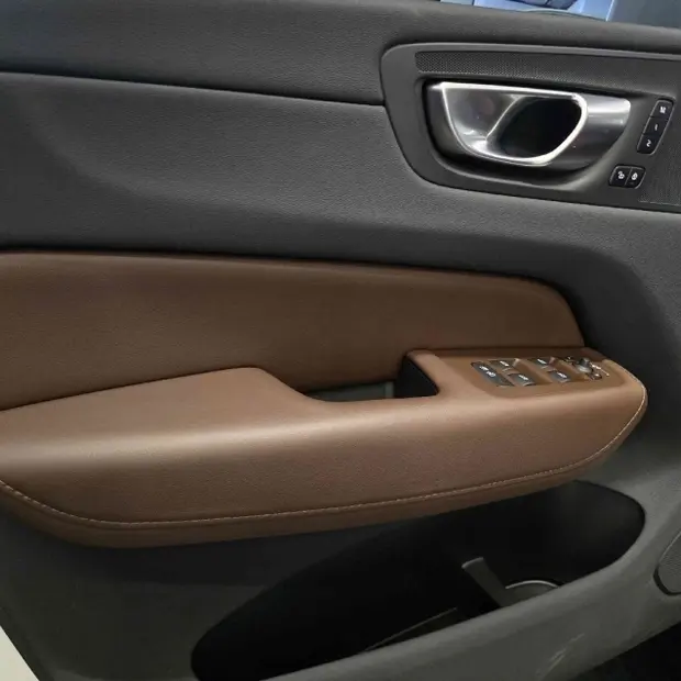 Volvo XC60 2.0 T8 RECHARGE PLUS AWD GEARTRONIC