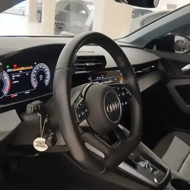 Audi A3 Sportback S-Line 2.0 TFSI S-Tron.(Híb.)