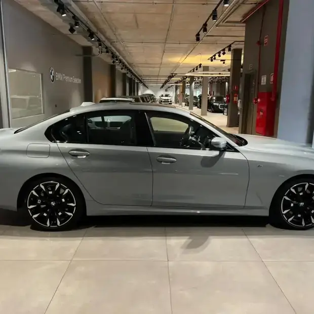 Bmw 320i M Sport 2.0 Turbo (Aut.)