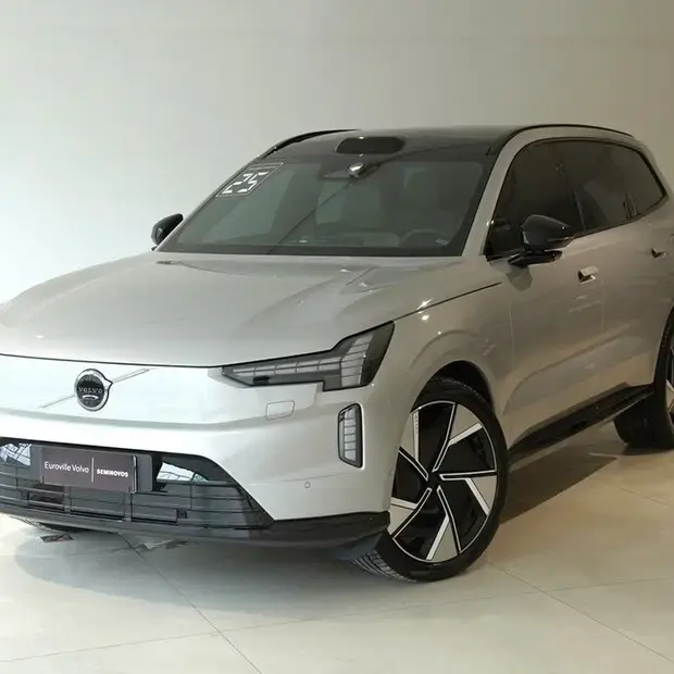Volvo EX90 P8 RECHARGE TWIN ELECTRIC PERFORMANCE ULTRA AWD