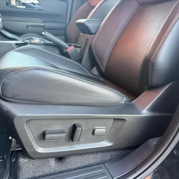 Mitsubishi TRITON 2.4 BITURBO DIESEL CD HPE-S 4X4 AUTOMÁTICO