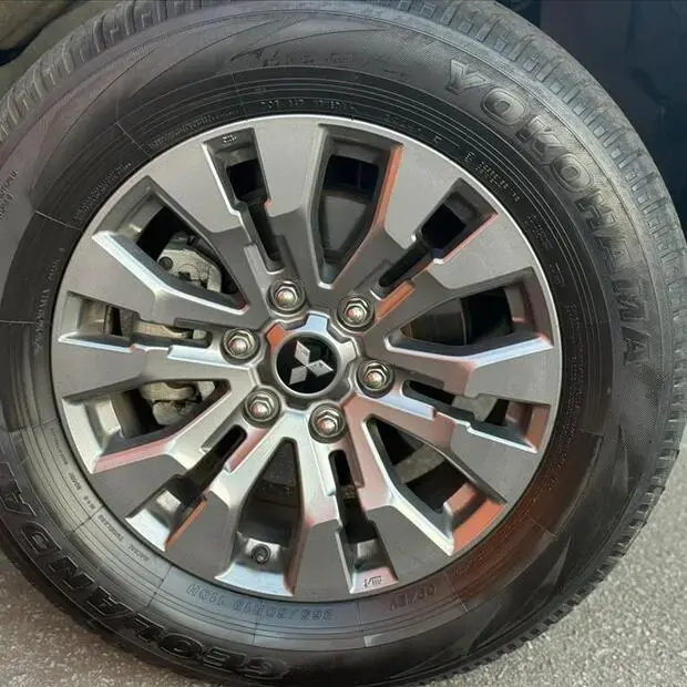 Mitsubishi TRITON 2.4 BITURBO DIESEL CD HPE-S 4X4 AUTOMÁTICO