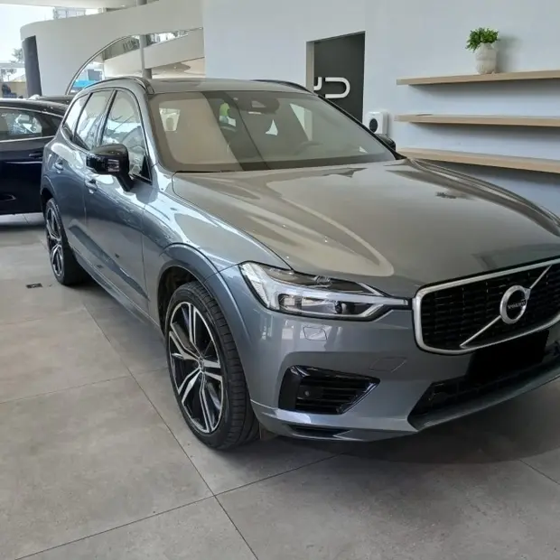 Volvo XC60 2.0 T8 HYBRID R-DESIGN AWD GEARTRONIC