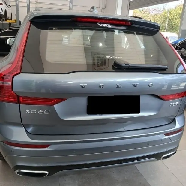 Volvo XC60 2.0 T8 HYBRID R-DESIGN AWD GEARTRONIC