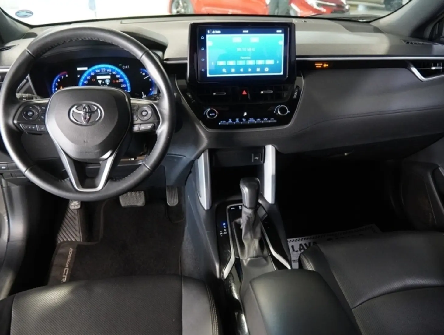 galeria COROLLA CROSS