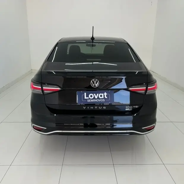 Volkswagen VIRTUS 1.0 200 TSI HIGHLINE AUTOMÁTICO