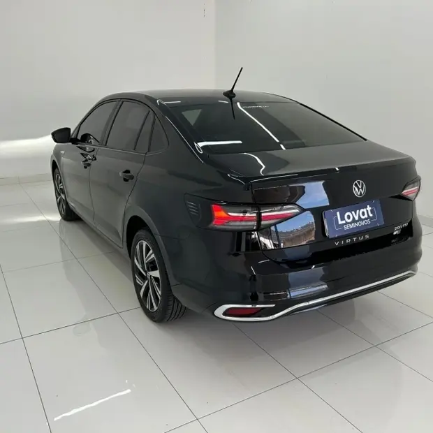 Volkswagen VIRTUS 1.0 200 TSI HIGHLINE AUTOMÁTICO
