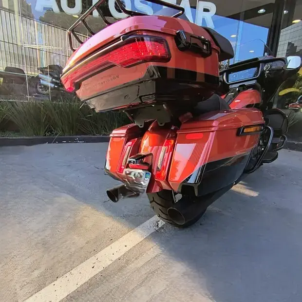 Harley Davidson Street Glide Ultra