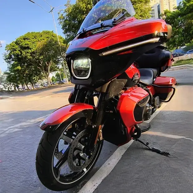 Harley Davidson Street Glide Ultra