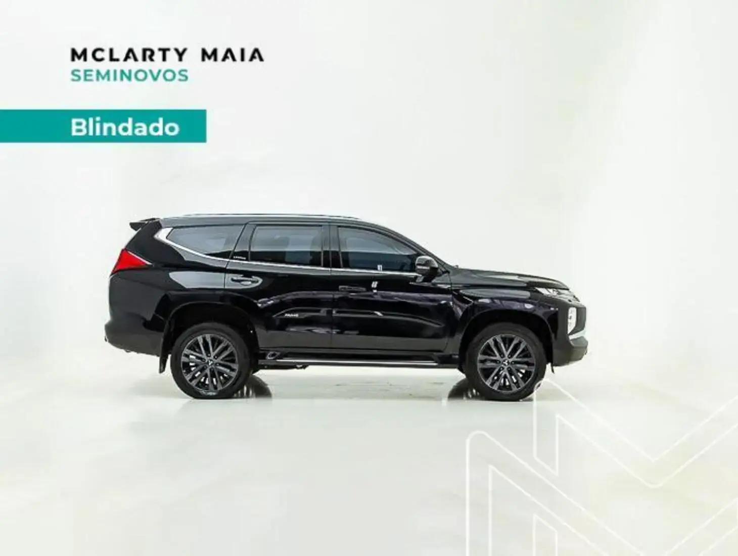 galeria PAJERO SPORT