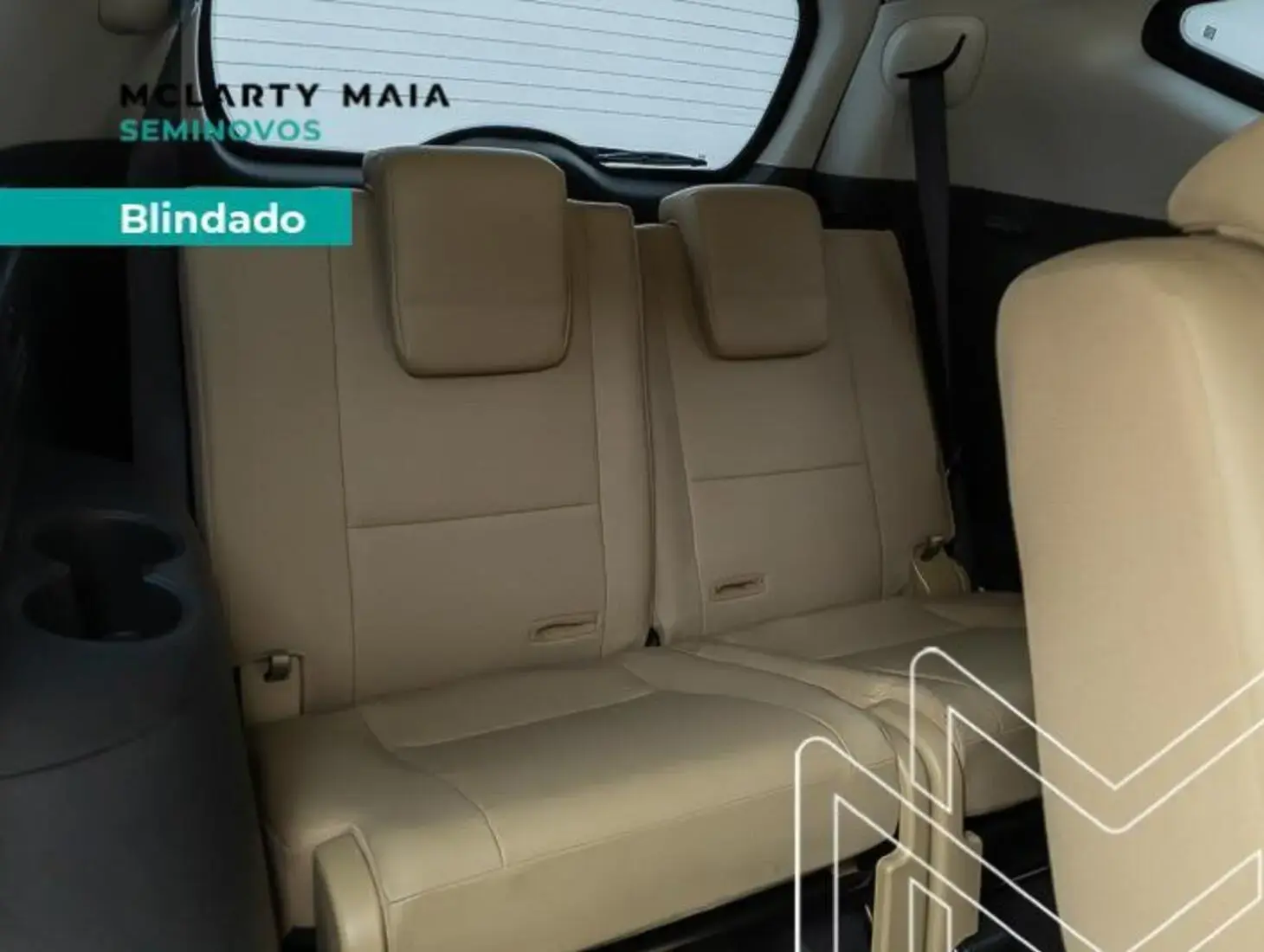 galeria PAJERO SPORT