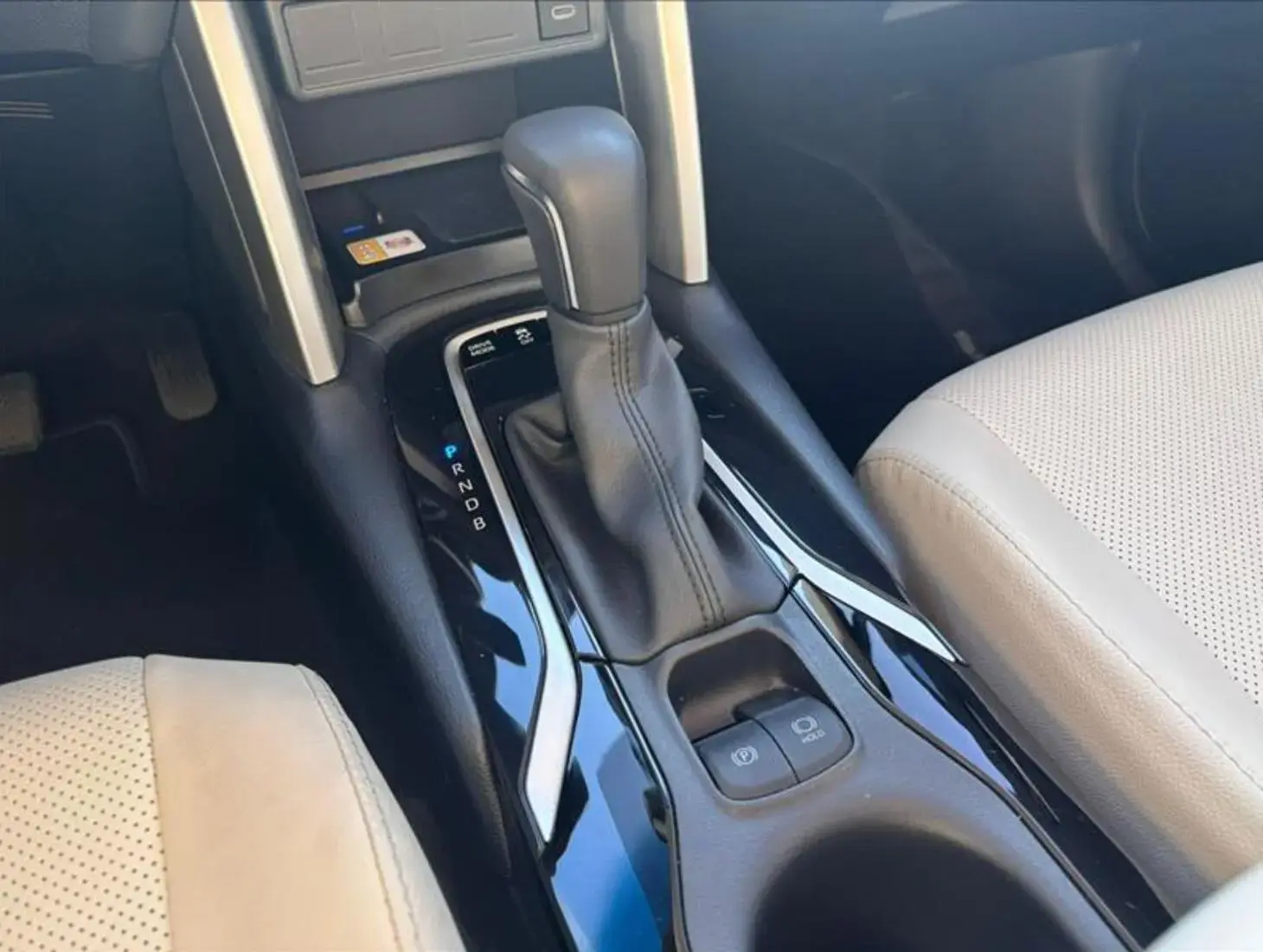 galeria COROLLA CROSS