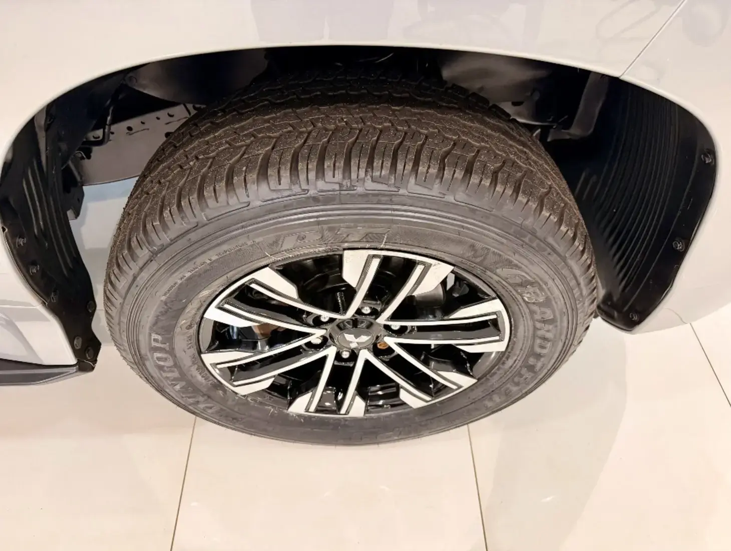 galeria PAJERO SPORT