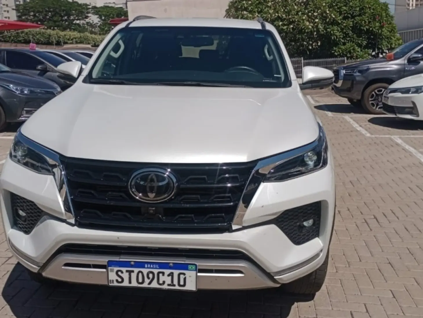 galeria HILUX SW4