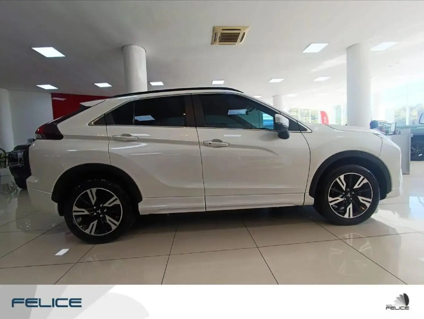 galeria ECLIPSE CROSS