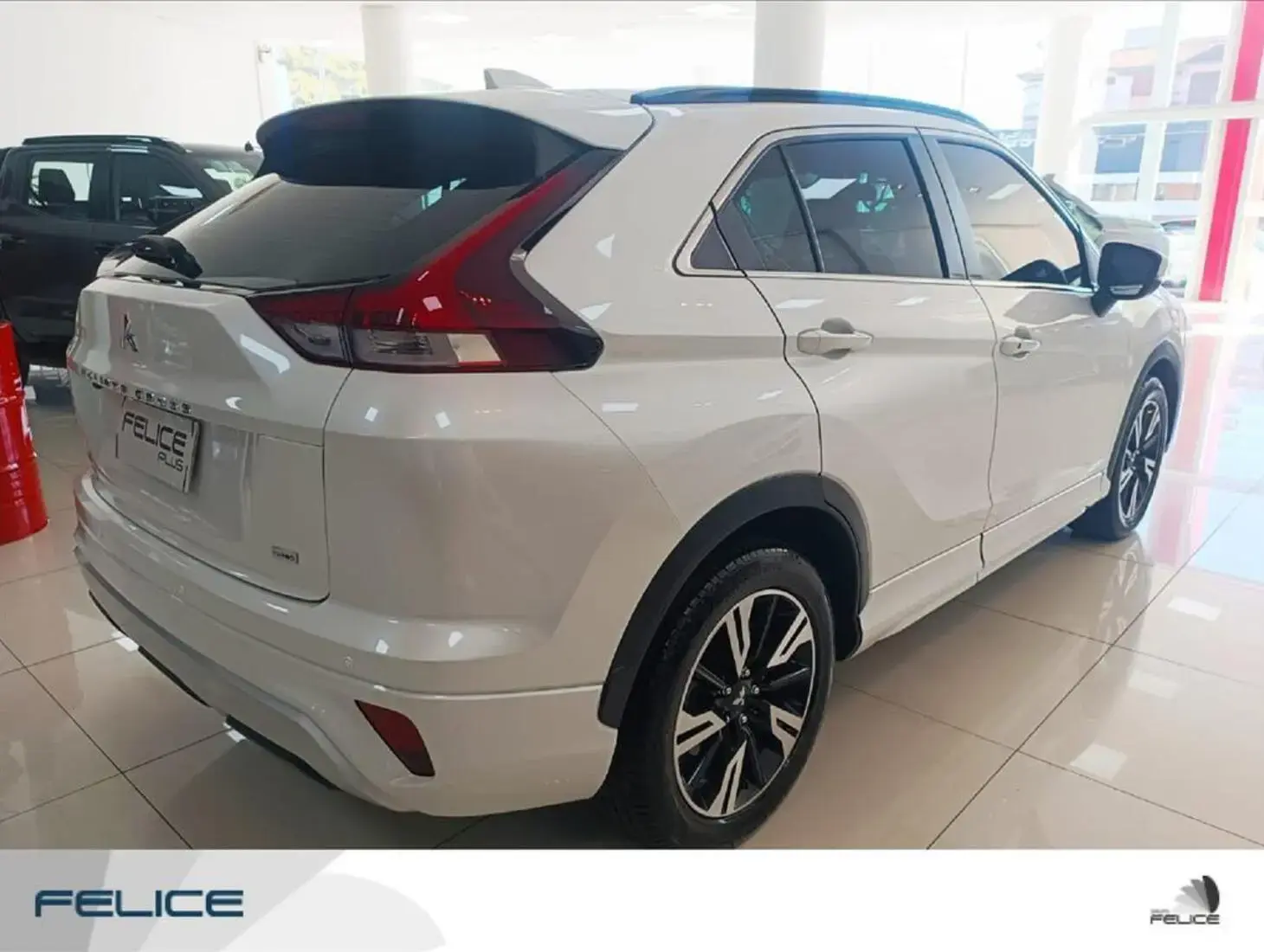 galeria ECLIPSE CROSS