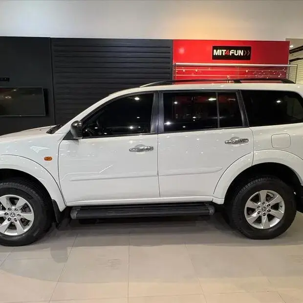 Mitsubishi PAJERO 3.2 4X4 16V TURBO INTERCOOLER DIESEL 4P AUTOMÁTICO